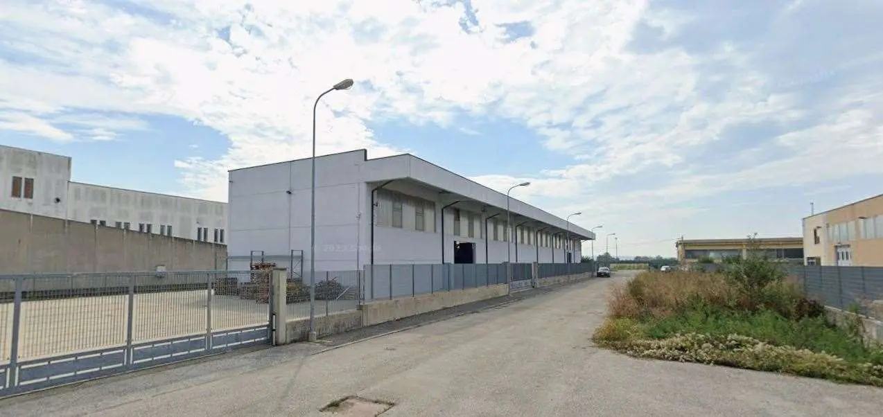 Immagine per Capannone in vendita a Cervere 2