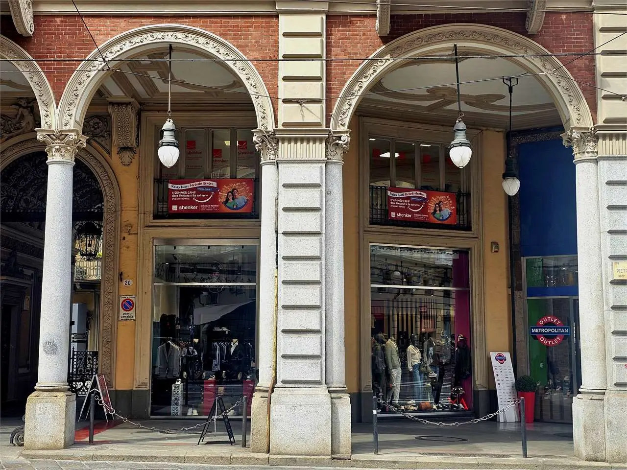 Immagine per Ufficio in affitto a Torino via Pietro Micca 20