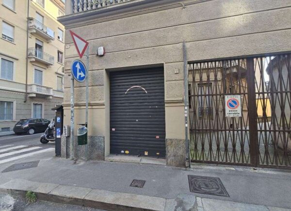 Negozio via Artisti 32 bis, Torino