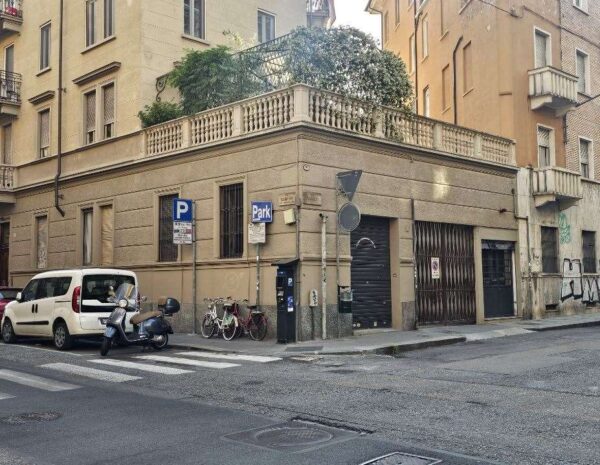 Negozio via Artisti 32 bis, Torino