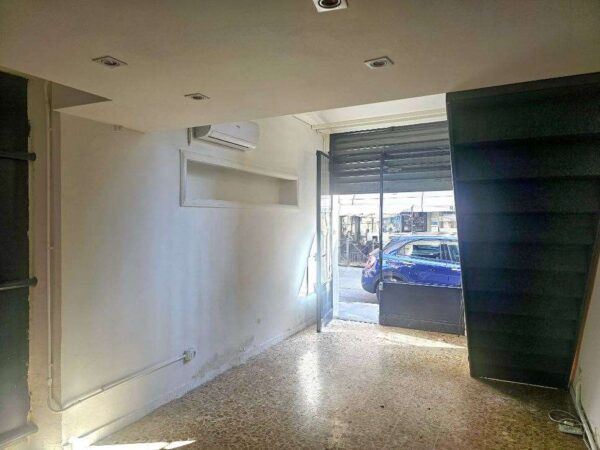 Negozio via Artisti 32 bis, Torino