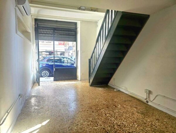 Negozio via Artisti 32 bis, Torino