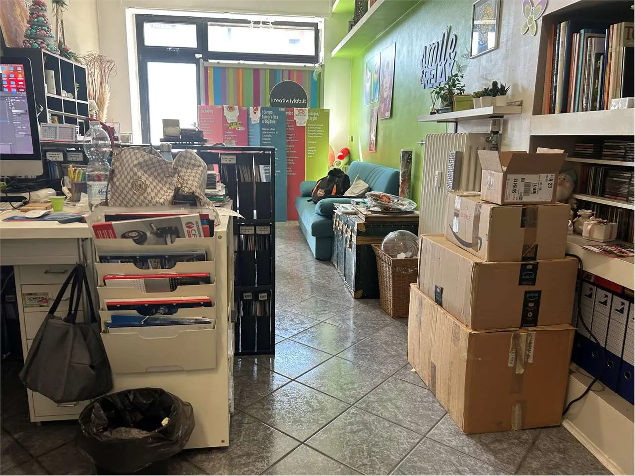 Immagine per Negozio in affitto a Torino via  La Thuile 25