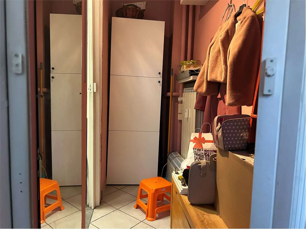 Immagine per Negozio in affitto a Torino via  La Thuile 25