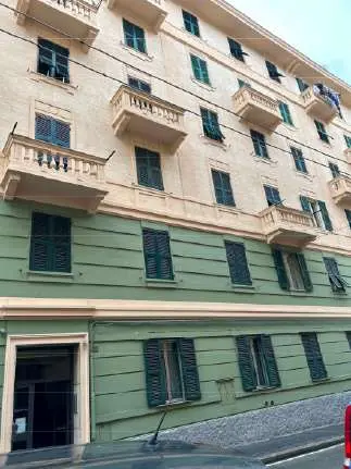 Immagine per Appartamento in asta a Genova via Balbi Piovera 21