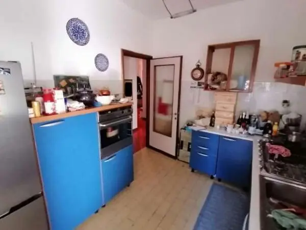 Appartamento via Nino Bixio 10, Rapallo