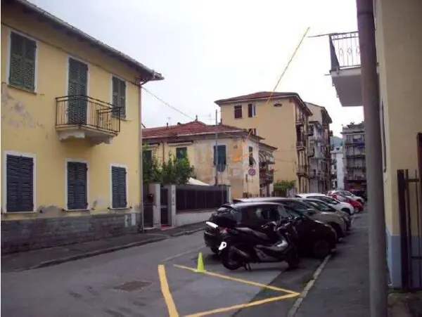 Appartamento via Mozzachiodi 59, La Spezia