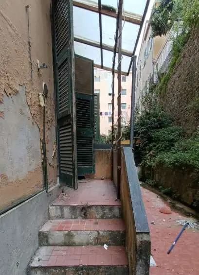 Immagine per Appartamento in asta a Genova via Ventotene 27