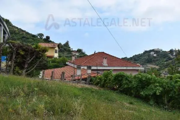 Casa Indipendente strada San Giovanni, Sanremo