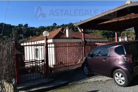 Casa Indipendente strada San Giovanni, Sanremo
