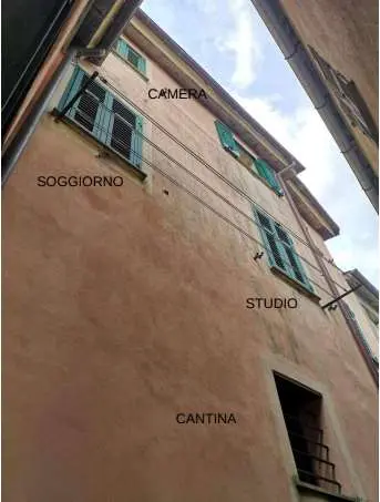 Appartamento via Roma 26, Maissana