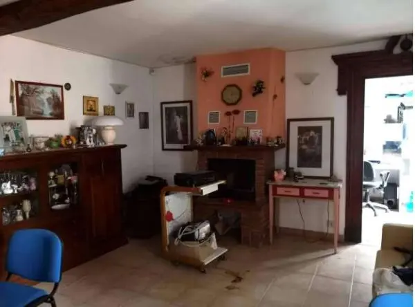Appartamento via Roma 26, Maissana