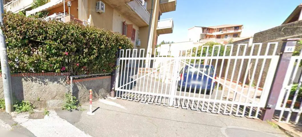 Immagine per Box in asta a Catania via Mariani 44-46