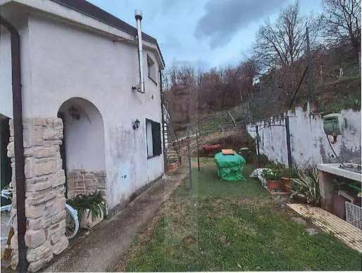 Villa via Regione Costa Di Borgo 1, Albenga