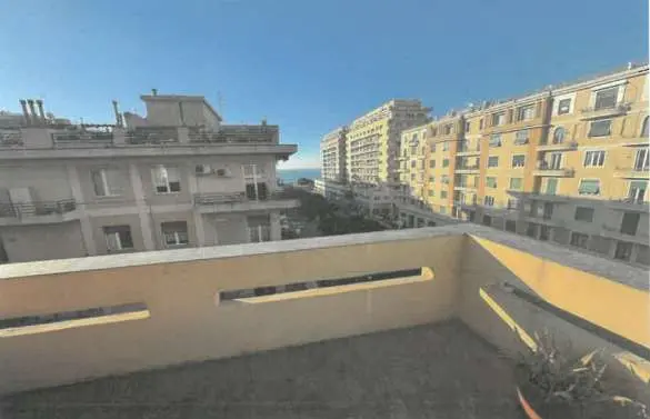 Immagine per Appartamento in asta a Genova via Rimassa 66