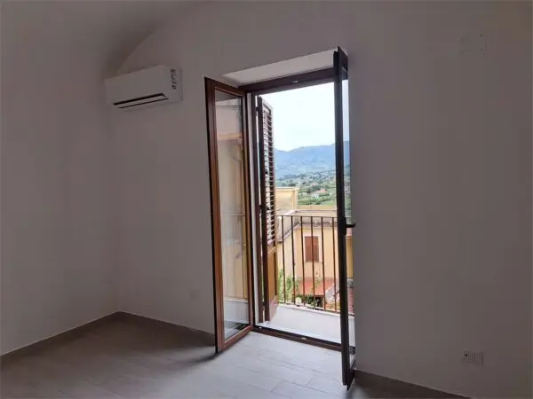 Casa Indipendente via Provinciale, Monreale