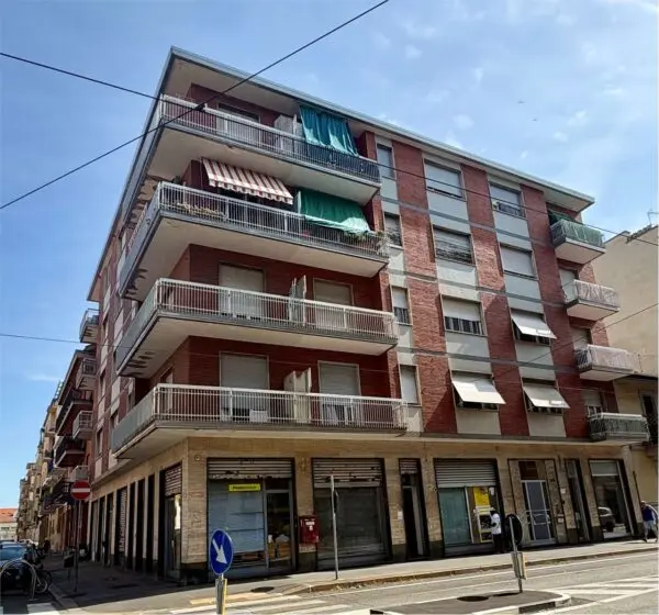Appartamento via Nicola Fabrizi 132, Torino