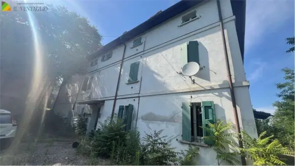 Immagine per Stabile - Palazzo in vendita a Castellarano