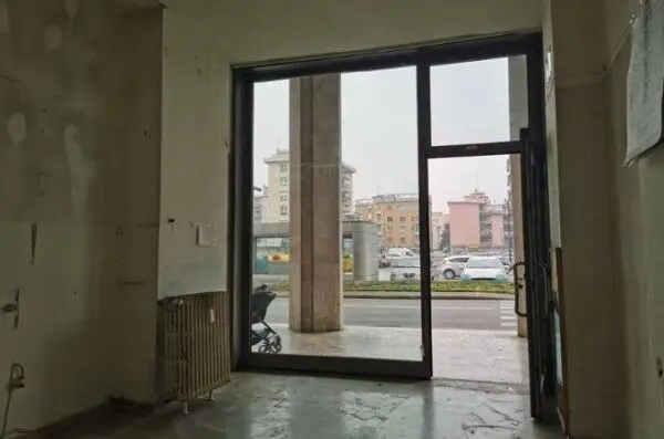Negozio piazza Le Leonardo Da Vinci 14, Venezia