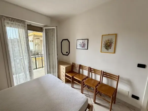 Bilocale via Della Stazione, Taggia