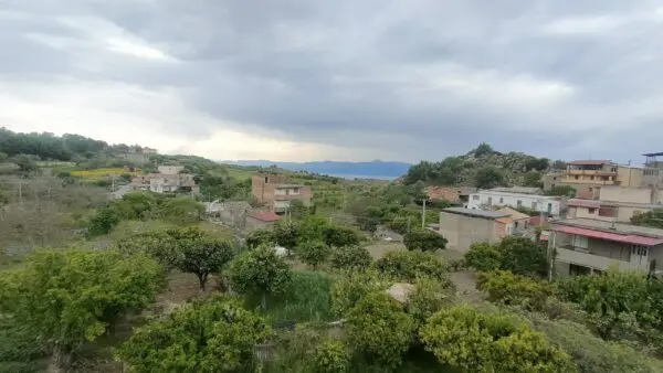 Villa Trifamiliare via Paterriti 19, Motta San Giovanni