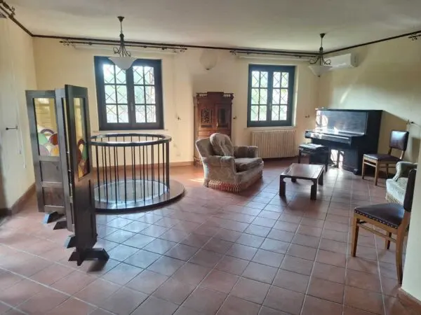 Villa via Località Valdaro, Settingiano