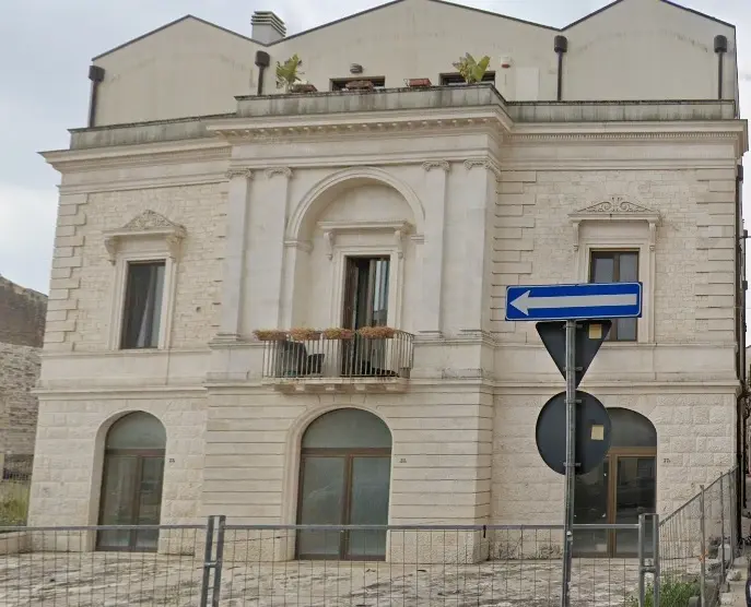 Immagine per Locale commerciale in affitto a Casamassima corso Garibaldi 37