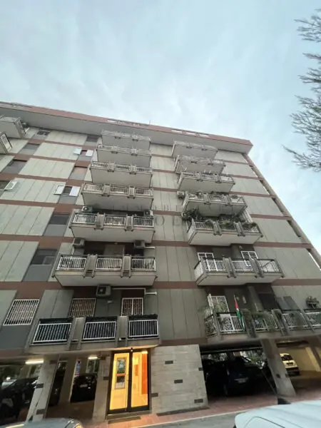 Appartamento corso Alcide De Gasperi 294/a, Bari