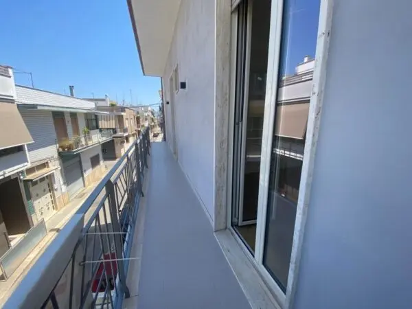 Trilocale via Regina 57, Casamassima