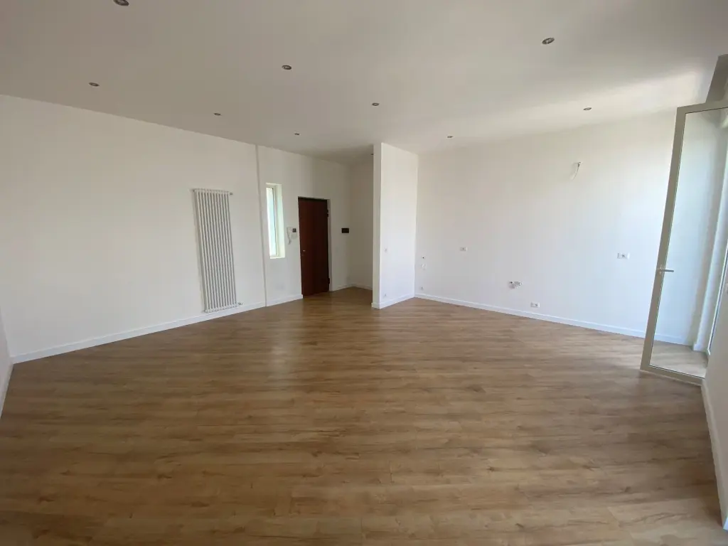 Immagine per Trilocale in vendita a Casamassima via Regina 57
