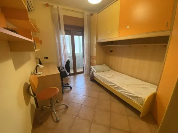 Trilocale via Pascoli 21, Casamassima