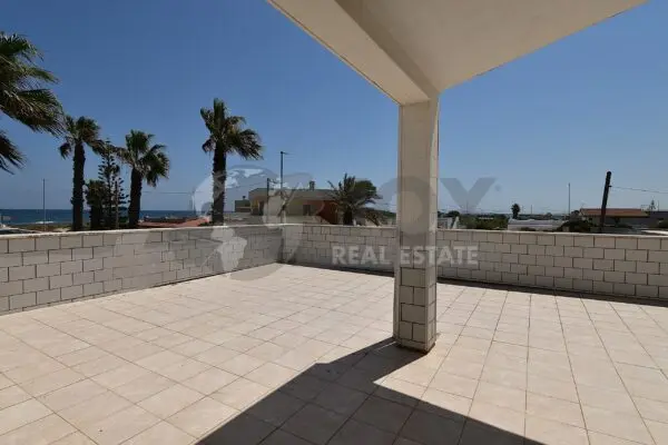 Villa Trifamiliare via Levanzo 17, Lecce