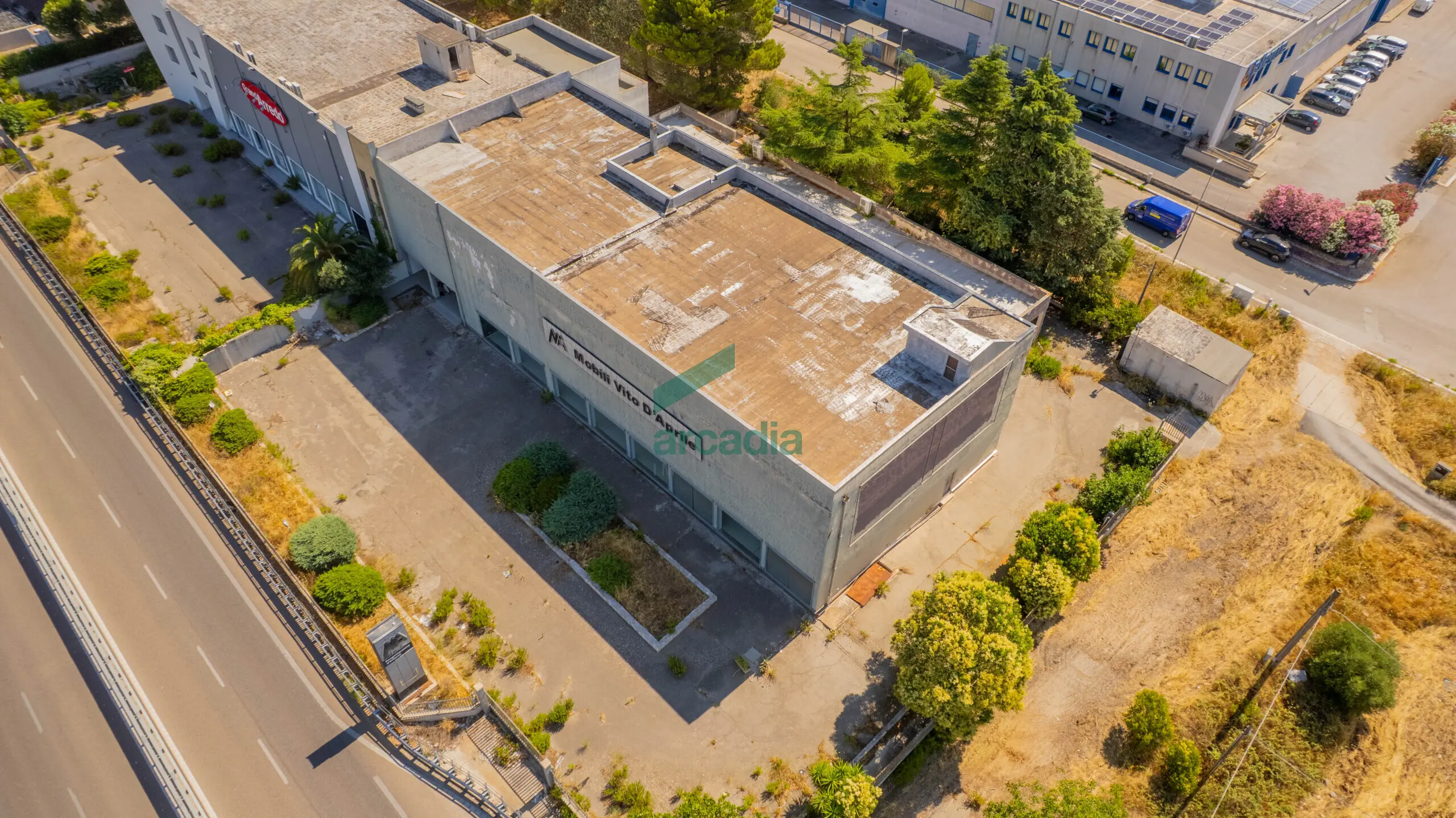 Immagine per Commerciale in vendita a Sammichele di Bari via Km 31 800