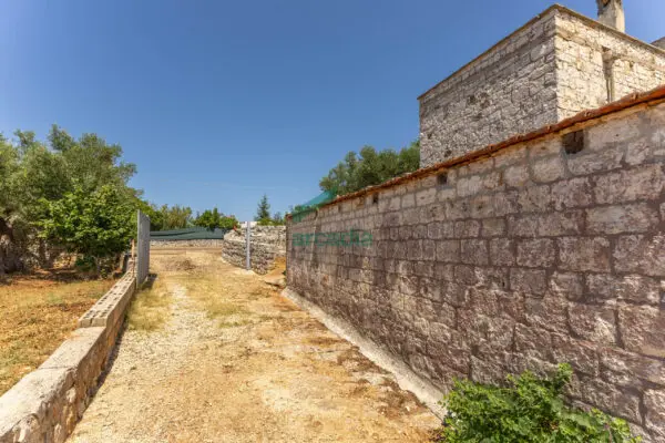 Casale via Sp 32, Putignano