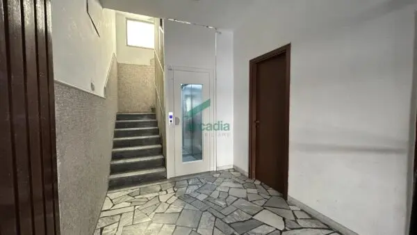 Trilocale via Abate Giacinto Gimma 56/a, Murat, Bari