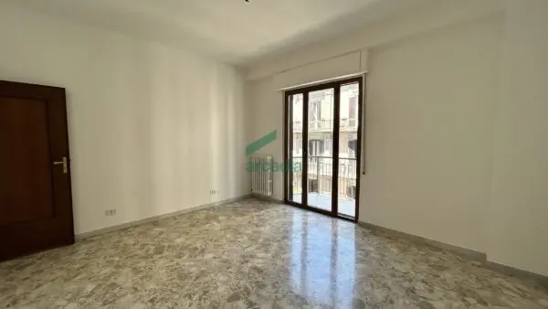 Trilocale via Abate Giacinto Gimma 56/a, Murat, Bari