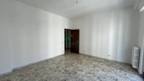 Trilocale via Abate Giacinto Gimma 56/a, Murat, Bari