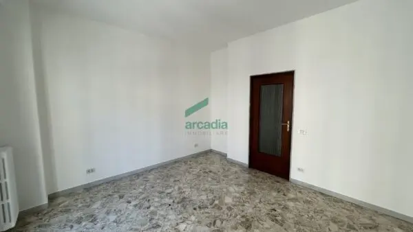 Trilocale via Abate Giacinto Gimma 56/a, Murat, Bari