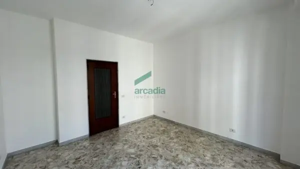 Trilocale via Abate Giacinto Gimma 56/a, Murat, Bari