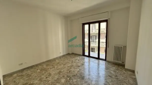 Trilocale via Abate Giacinto Gimma 56/a, Murat, Bari