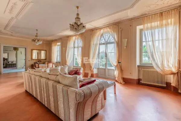 Immagine per Villa in vendita a Montecarlo via Di Montechiari