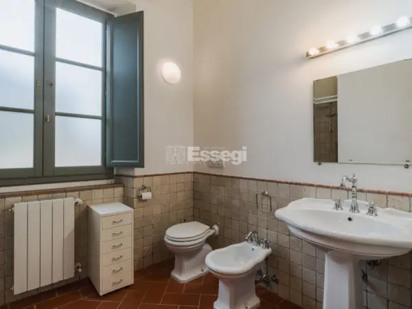 Casale via Per Matraia 22, Capannori