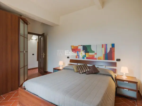 Casale via Per Matraia 22, Capannori