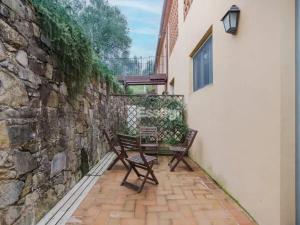 Casale via Per Matraia 22, Capannori