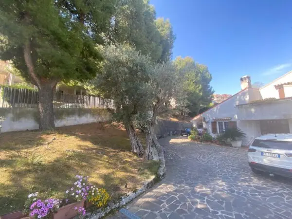 Villa Trifamiliare via San Francesco 77, Acquaviva Picena