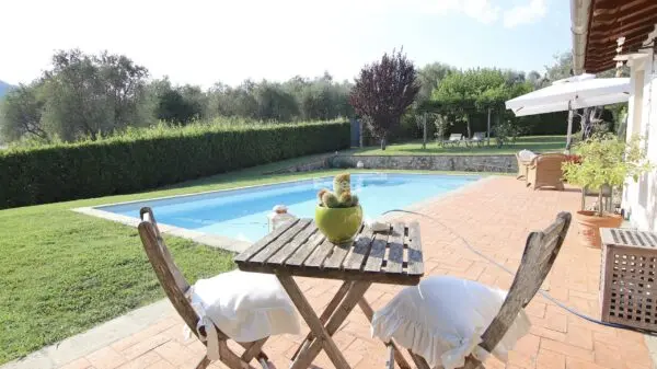 Casale via Delle Vigne, Lucca