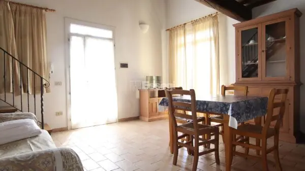 Casale via Gorizia 39, Cecina