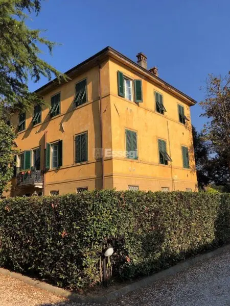Immagine per Villa in vendita a Lucca via Nuova Per Pisa