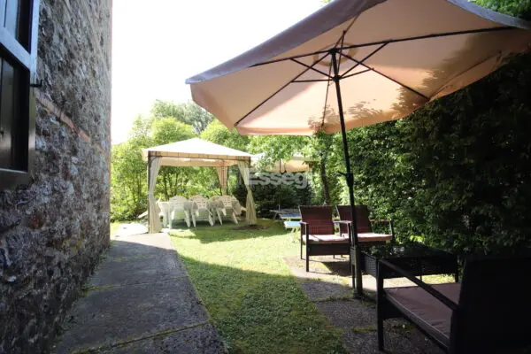 Immagine per Casale in vendita a Massarosa via Valpromaro