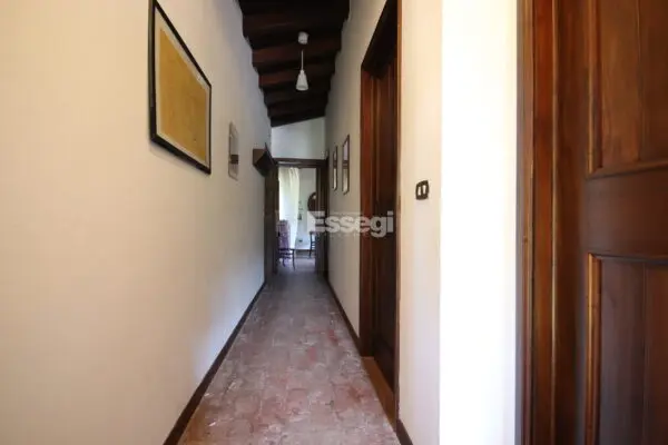 Casale via Valpromaro, Massarosa